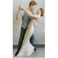 Lost in You Figurine 26CM